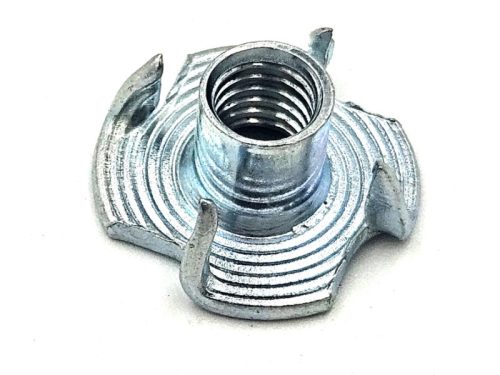 B NAMPAZ-10 ....Körmös anya horganyzott M10, (16 db/dob.)