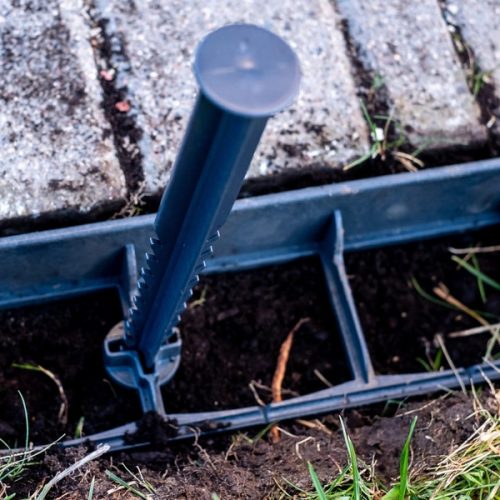 NORTENE Border Flexi ágyásszegély leszúró tüske  12db/csom