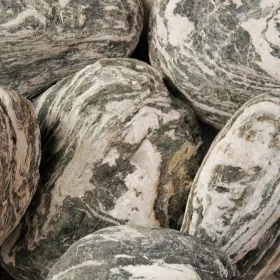   SCHERF angyalkő kerek szemcsés  25-50mm  PE zsák - zöld/fehér  25kg